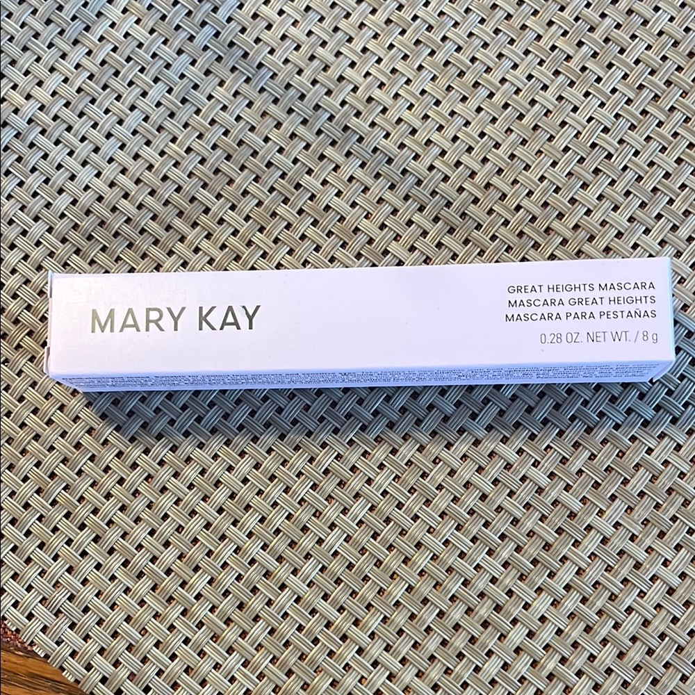 Mary Kay Great Heights Mascara - Black